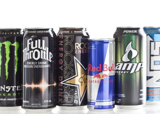 Ikke gi barn energidrikker!